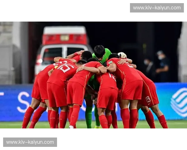 铁血长征：伊朗VS国足直播，见证亚洲之巅的尊严与呐喊